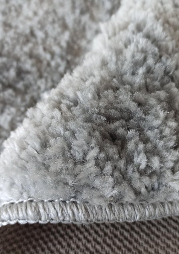 Kusový koberec KAMEL  -   šedý