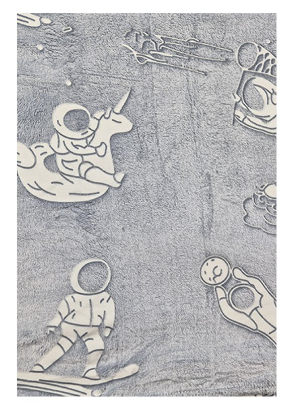 Deka mikroplyšová svítící ve tmě 150x200cm - kosmonaut bílý na šedé