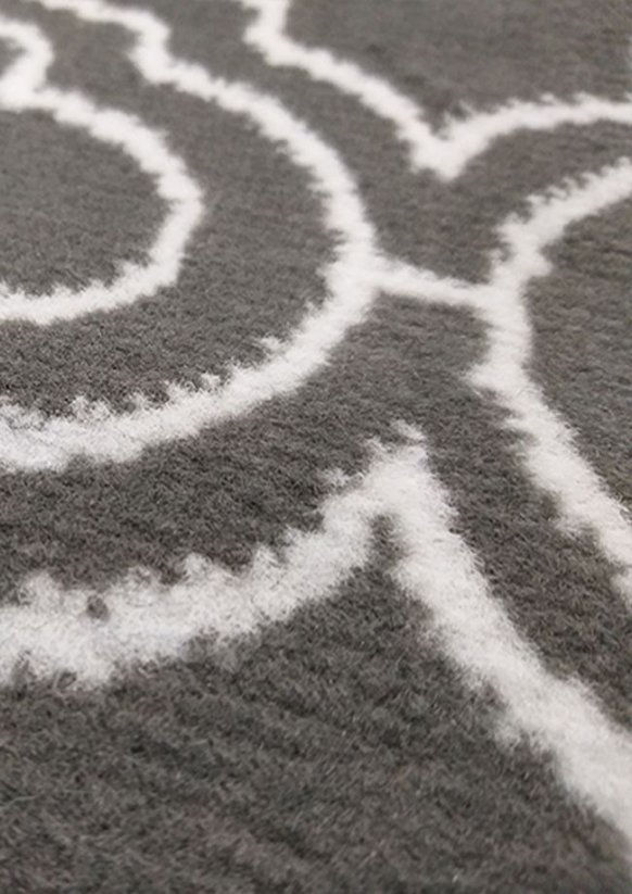 Kusový koberec SOHO 01 bílošedý