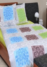 Povlečení satén zapínání na zip ze 100% bavlny 140x200+70x90cm kostky zelené modré a hnědé Povlečení satén zapínání na zip ze 100% bavlny 140x200+70x90cm kostky zelené modré a hnědé