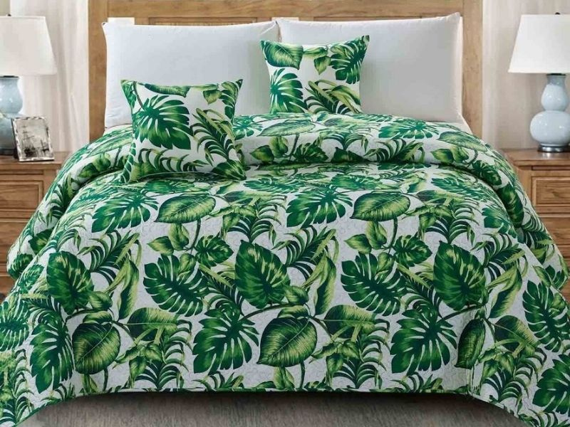 Přehoz na postel 220x240 + 2x 40x40cm - Tavira listy draceny zelený