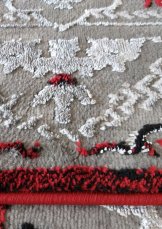 Kusový koberec ANGORA  02  šedočervený