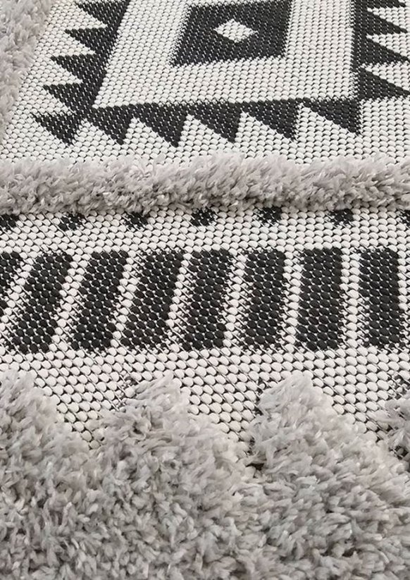 Kusový koberec DELI 01 šedý