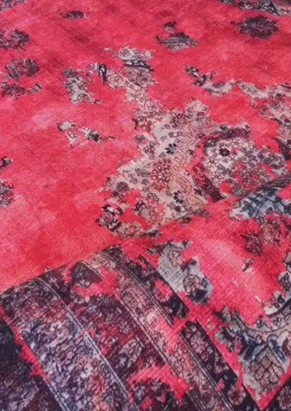 Kusový koberec VINTAGE  červený